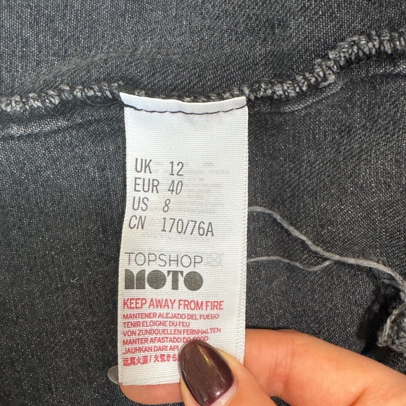 Black TOPSHOP Moto Denim Skirt Size 8 - Picture 2 of 4